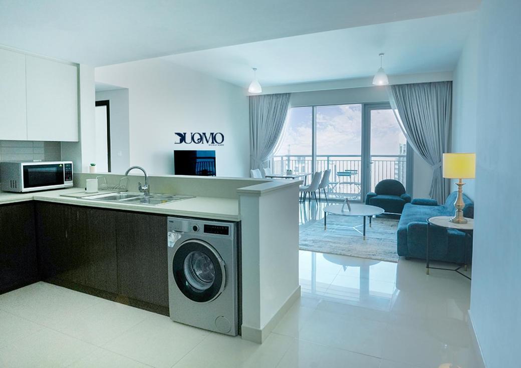 Bahay bakasyunan Myduomo- 2br High Floor, Creek & Community Views-3601 *
